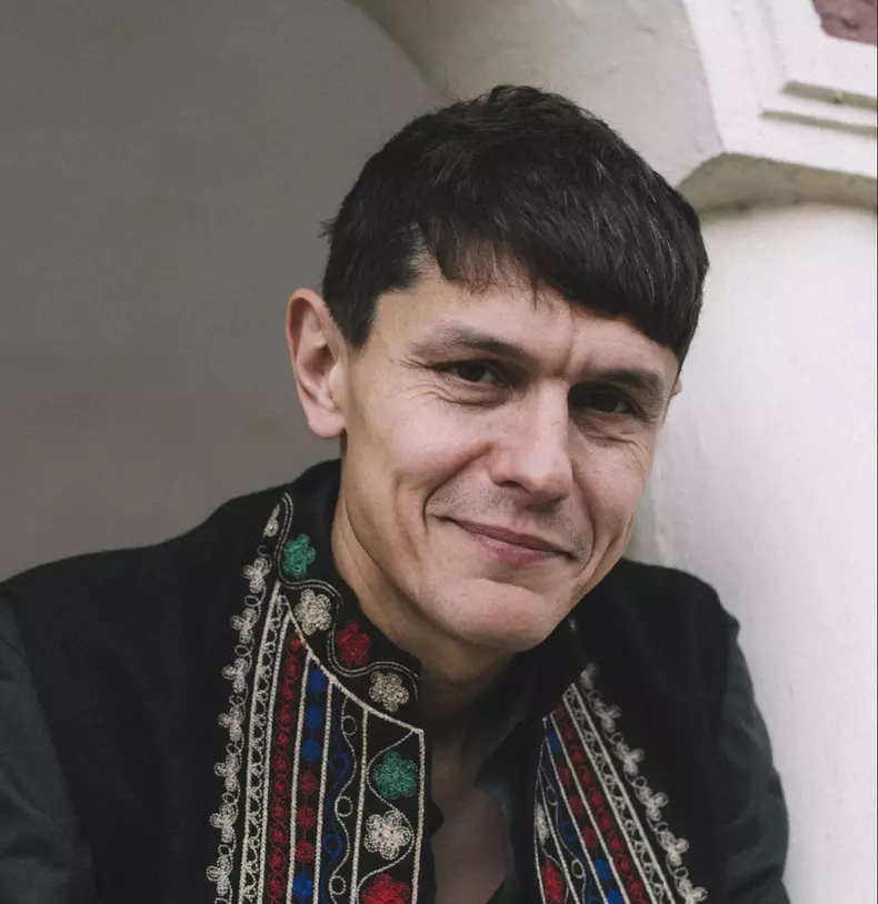 films_in_frame_postelnicu_thumbnail-scaled-e1669654547939