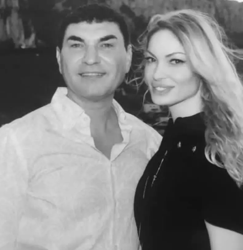 valentina-pelinel-9-1