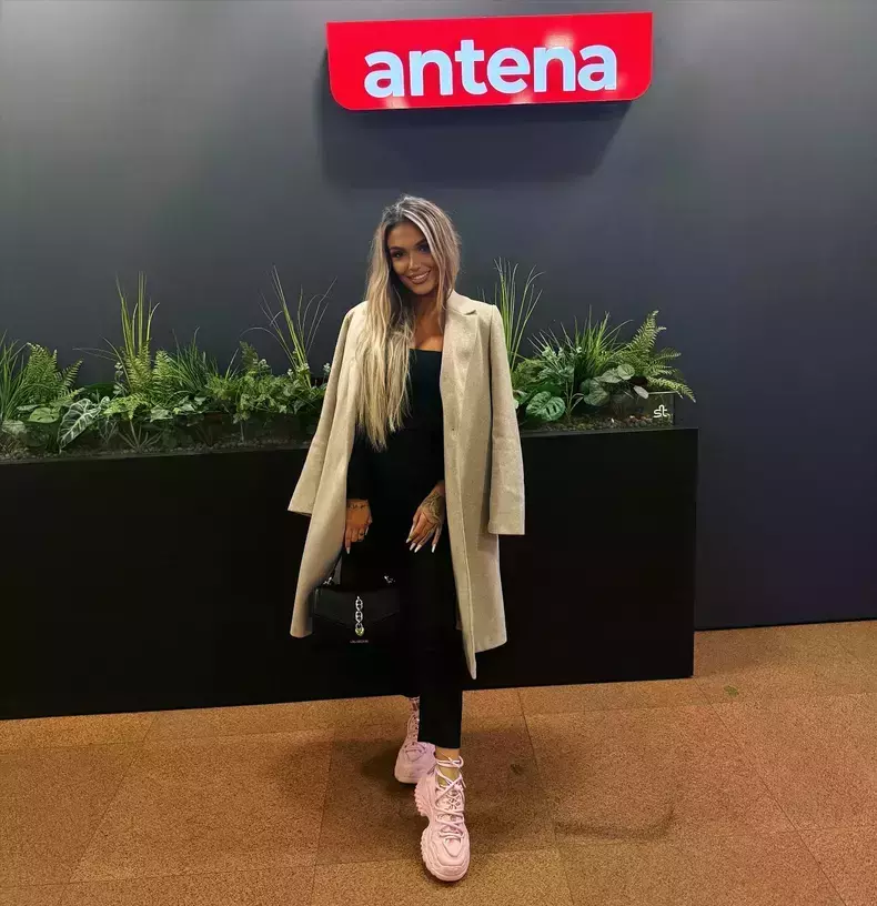 ella-visan-la-antena-1-1-1