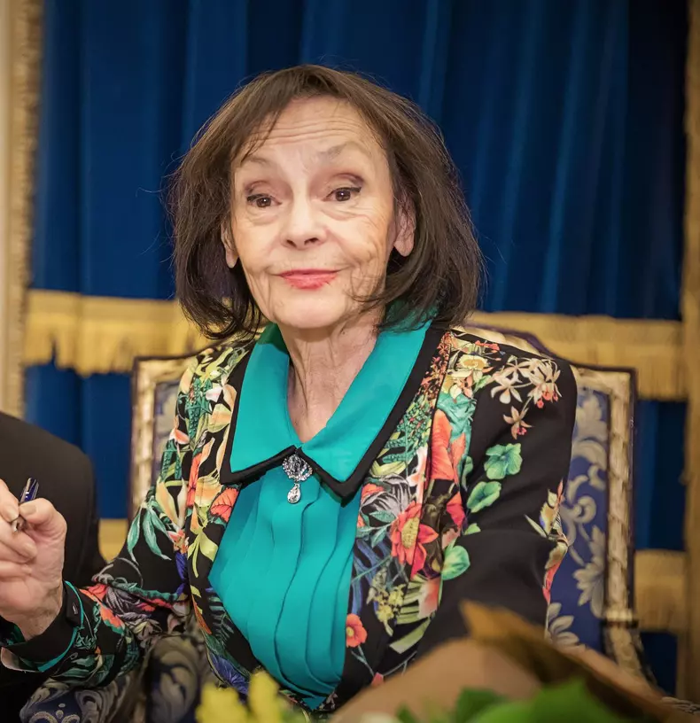 Marina Voica a filmat dezbrăcată5