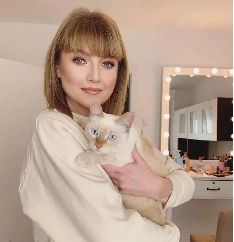 alexandra-ungureanu-2