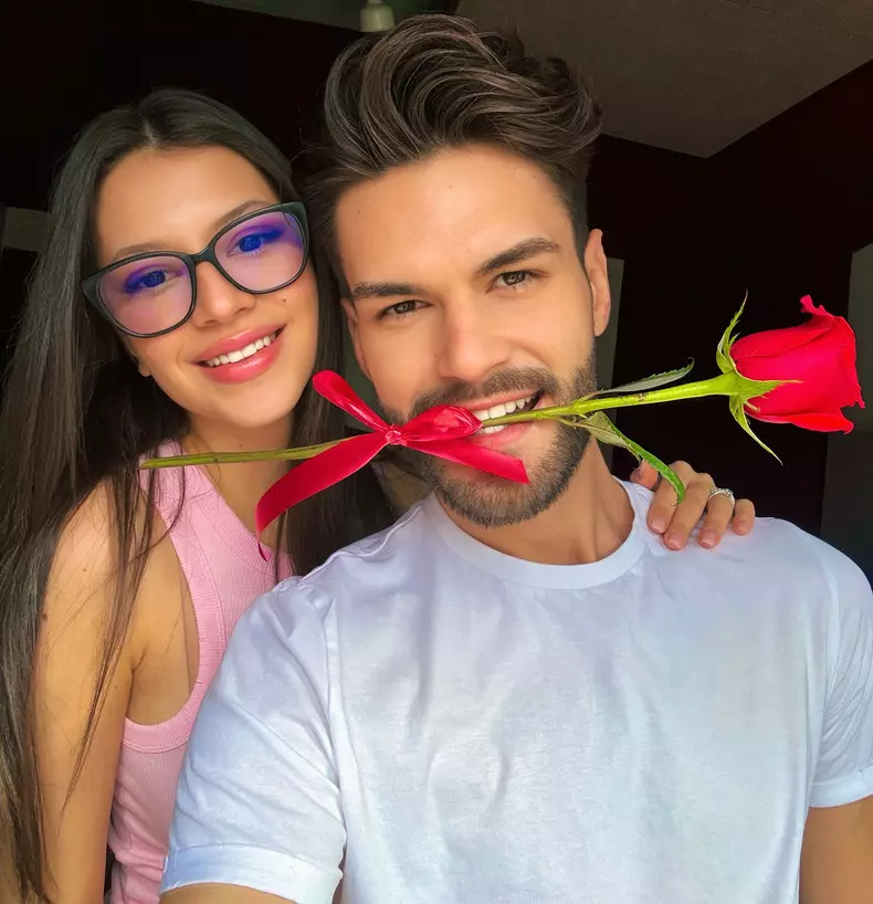 cleoapatra stratan 4