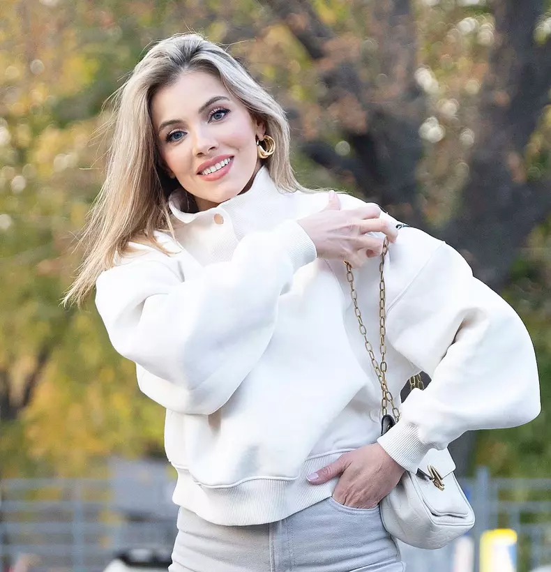Andreea Ibacka9