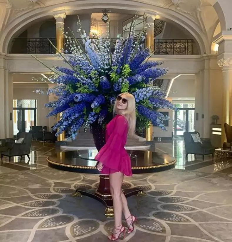 alexandra becali in roz