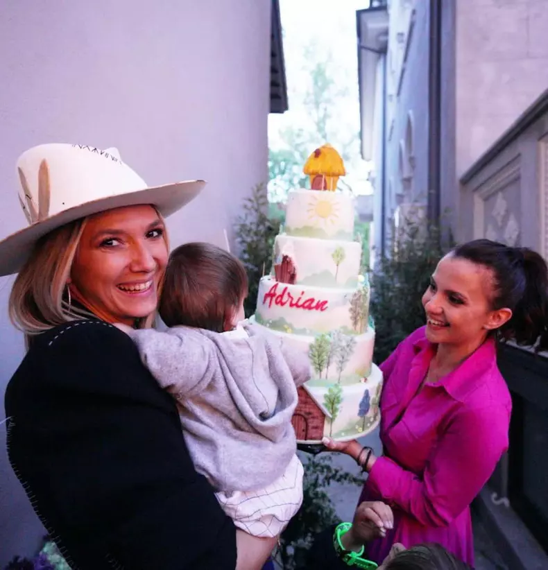 botez-adela-popescu-1