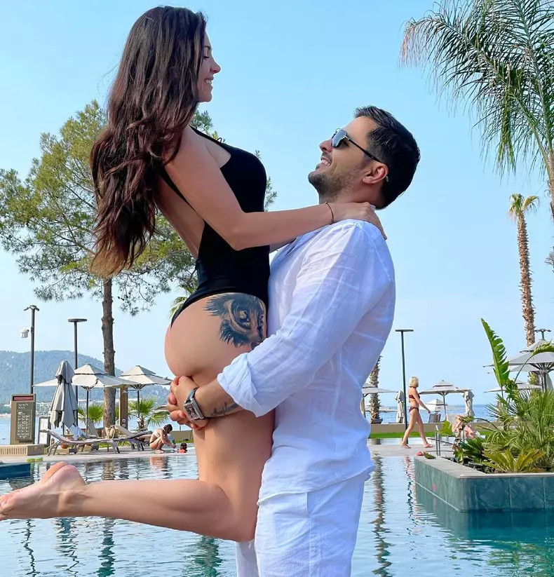 Liviu-Varciu-si-Anda-Calin-se-casatoresc-iar-pregatirile-sunt-in-toi-7