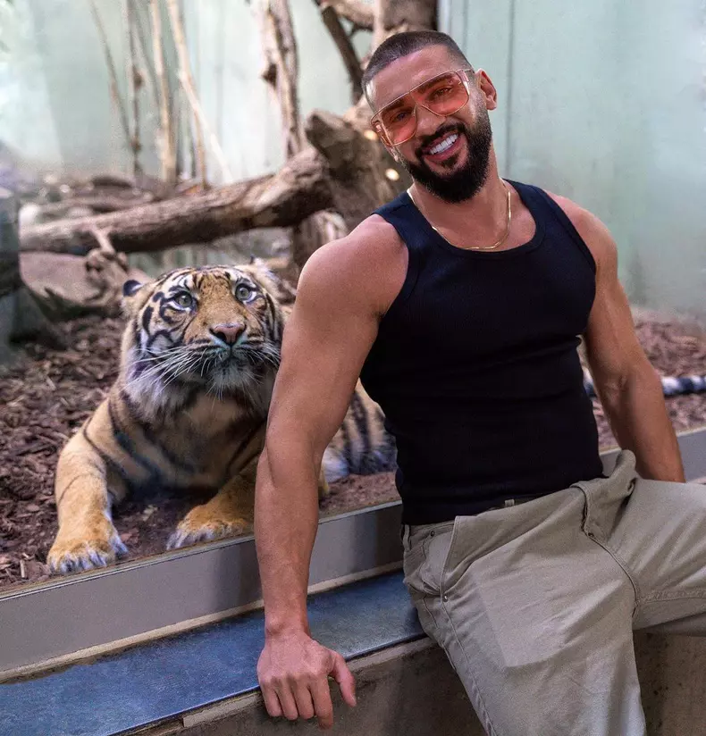 Dorian-Popa-a-ramas-fara-carnetul-de-conducere-4