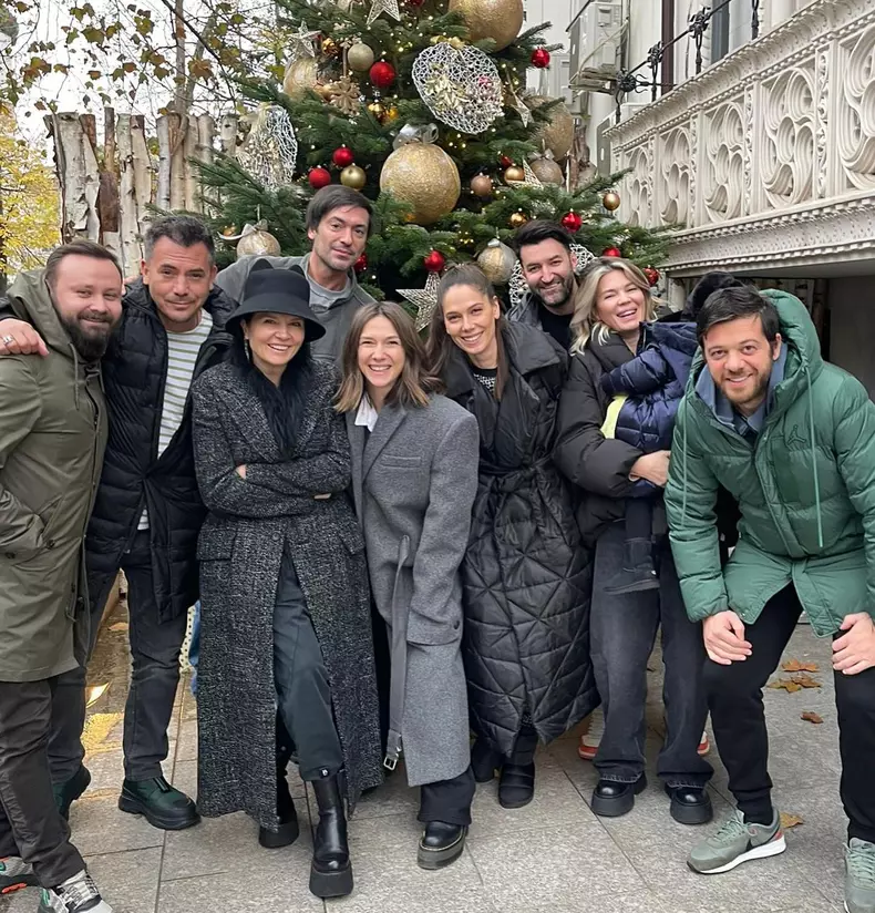 Adela Popescu, Smiley, Răzvan Fodor și Gina Pistol și-au deschis hotel împreună (2)