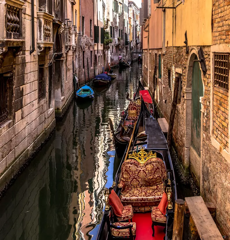 venice-3738518_1280