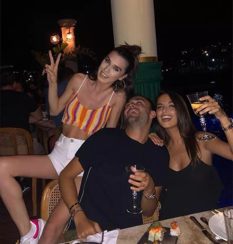 36895588_654375751581454_5856193852330737664_n