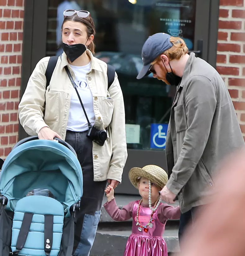 Exclusive - Rupert Grint With His Wife And Daughter Out - NYC