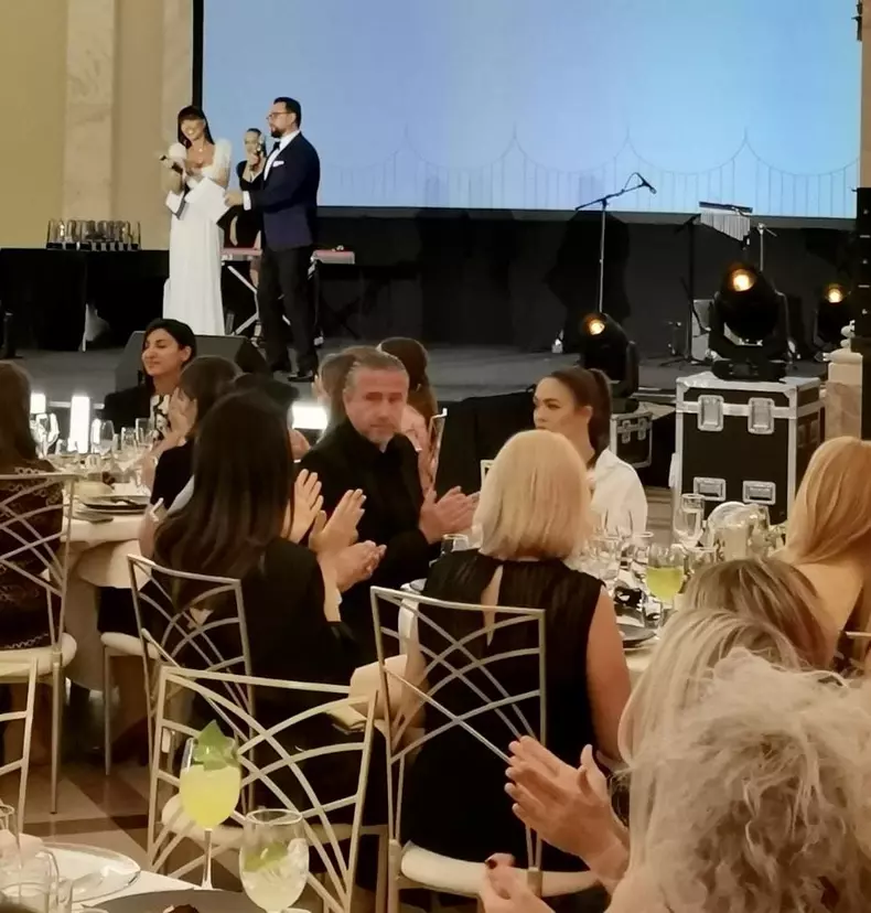 6b664ebb-b483-428a-bdad-f03241087401