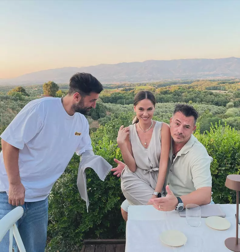 Irina şi Răzvan Fodor alături de Smiley (2)