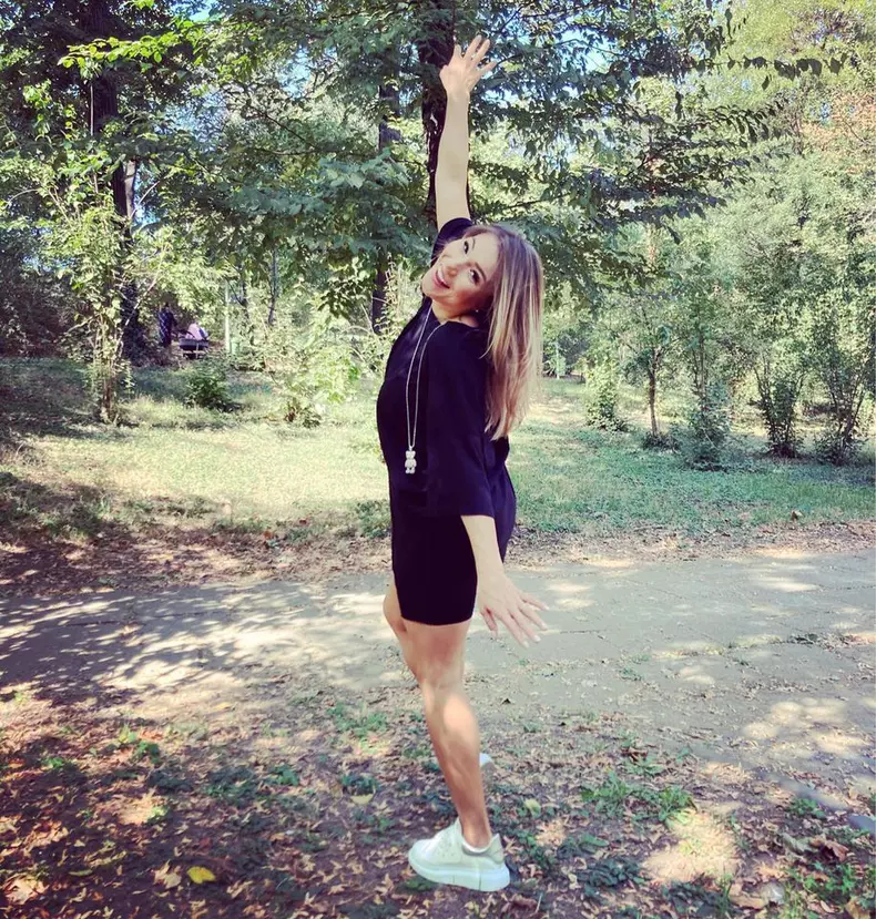 Monica-Roșu-este-însărcinată-1