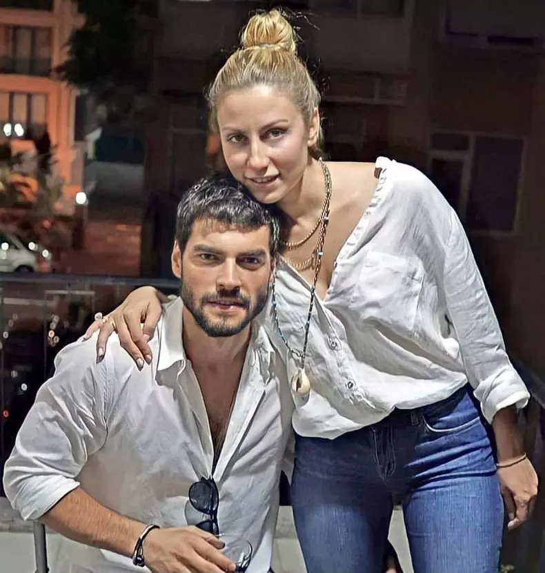 Akin-Akinozu-213252786_4076476339096039_2100046744782347438_n