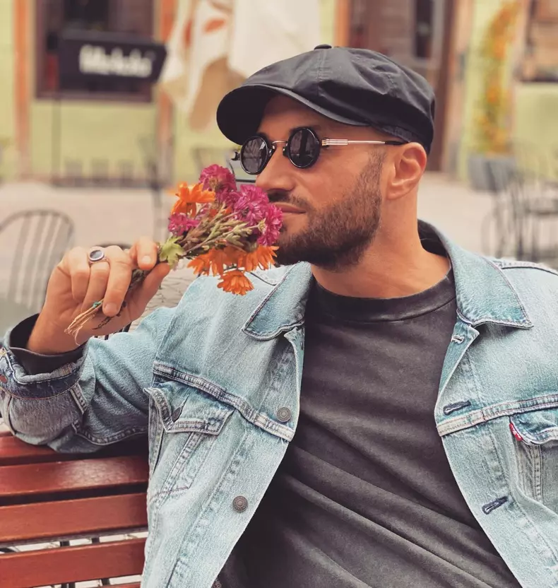bendeac cu flori