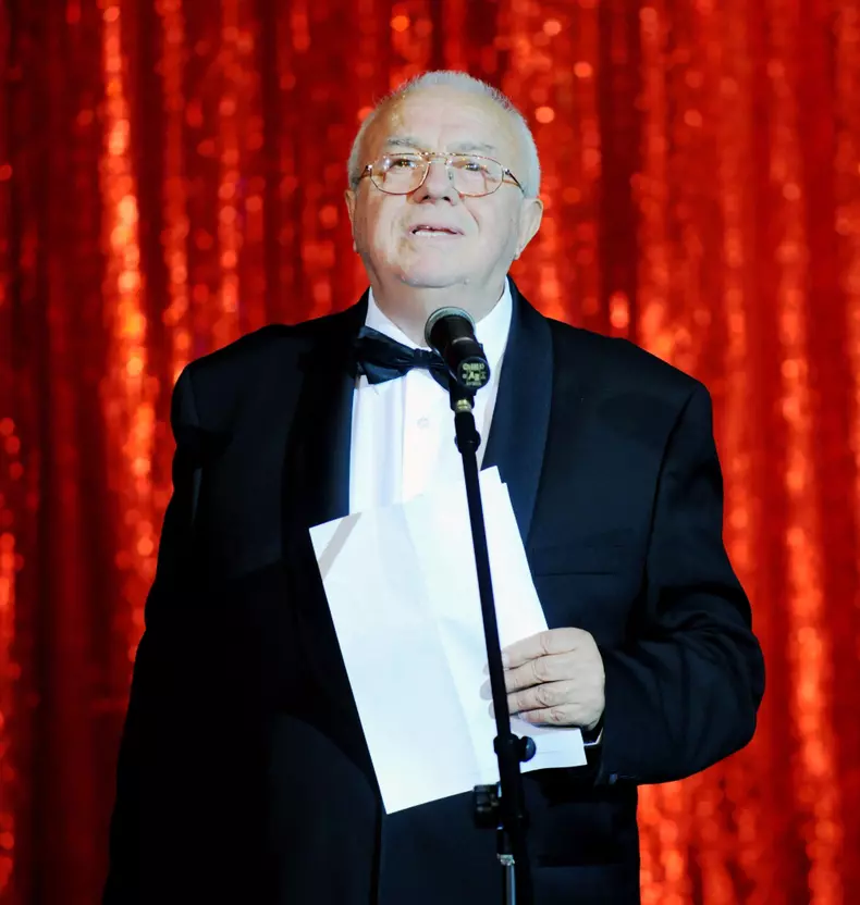 arsinel azil de batrani