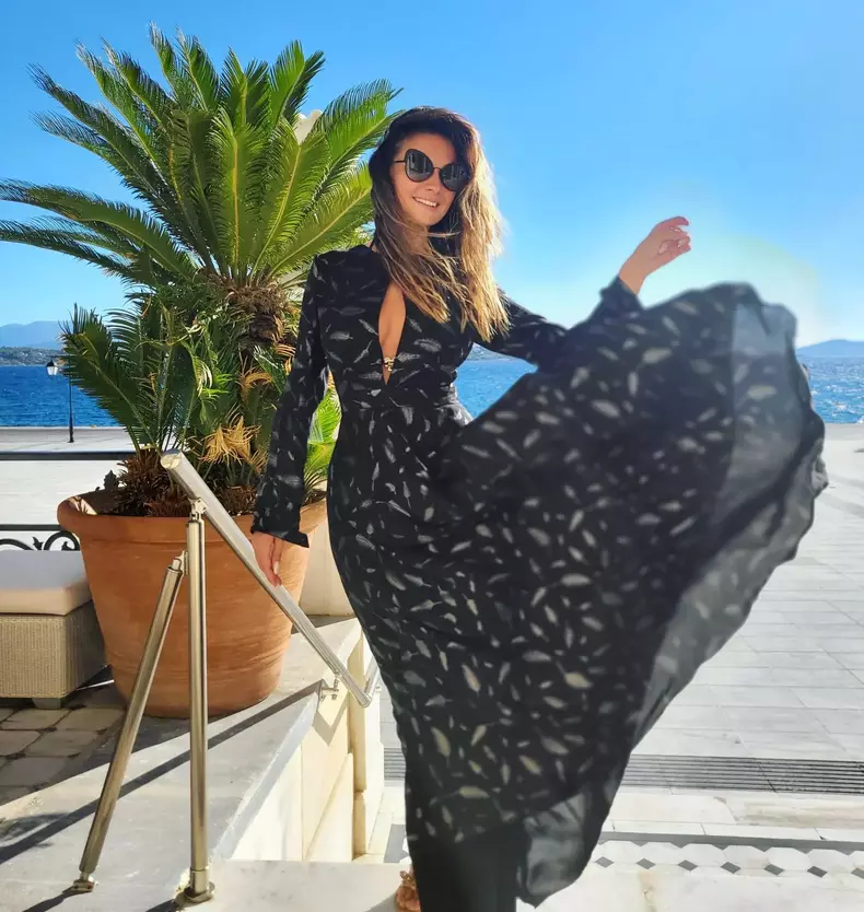 Olivia-Paunescu-292176173_592168848931795_8993295826523661328_n