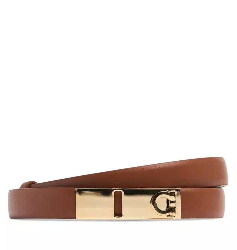 Curea din piele, Ferragamo, 1.889 lei, www.luisaviaroma.com