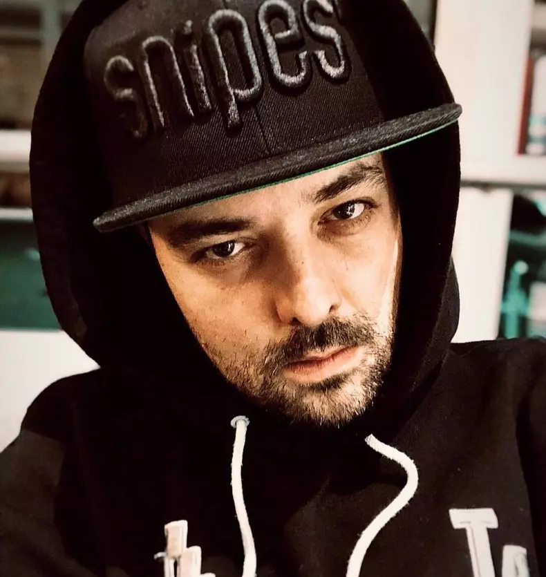 tudor-ionescu-fly-project-62366516_10206093095403341_6734520333719568384_n