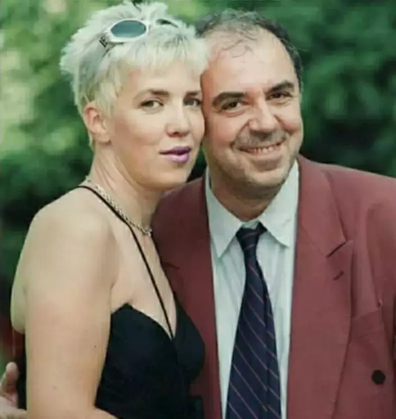 silvia dumitrescu 55