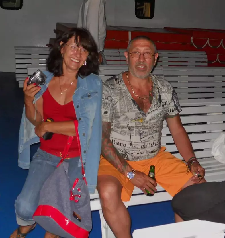 11154964_409250762592866_3954461331615483100_o-968x1024-1