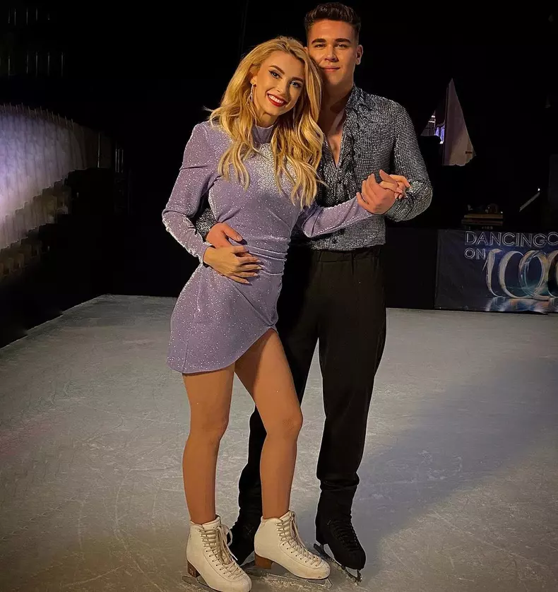 Andreea-Balan-moment-special-la-„Dancing-on-Ice-1