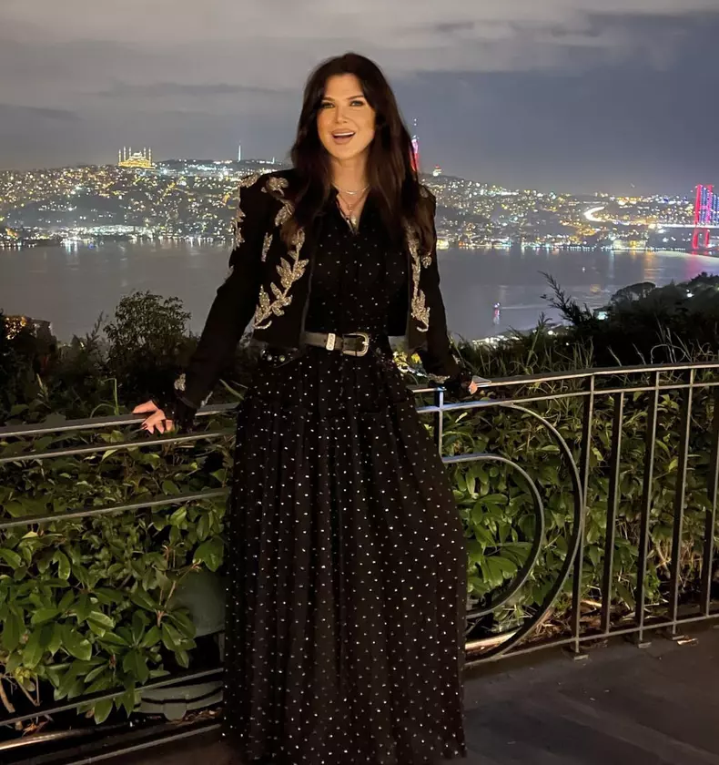Monica-Barladeanu-detalii-nestiute-despre-viata-personala-„Am-vazut-multa-dragoste-falsa-9