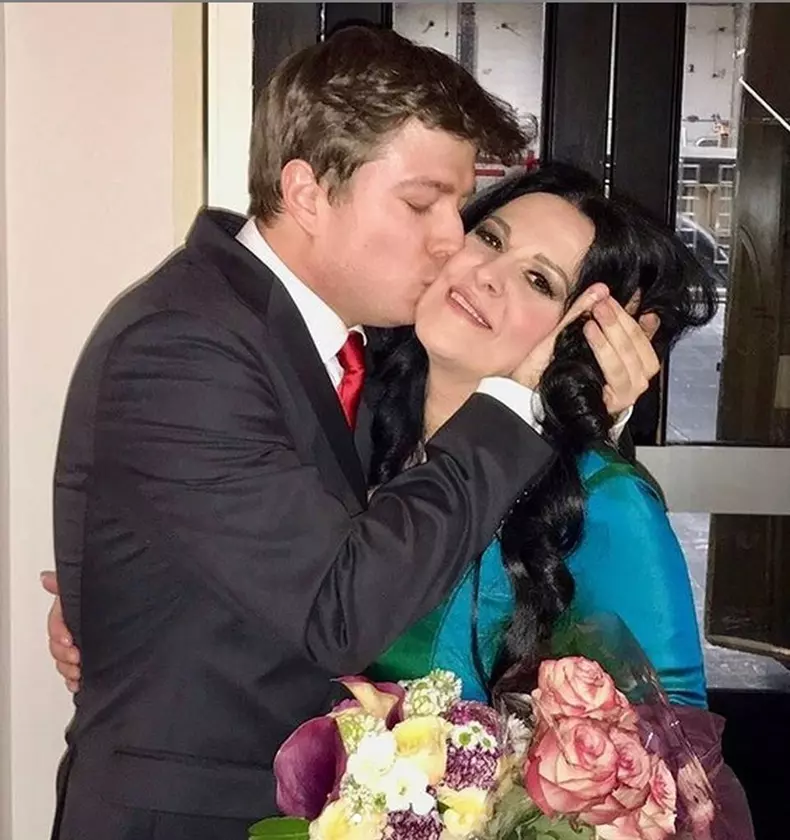 Angelagheorghiusiiubitul4