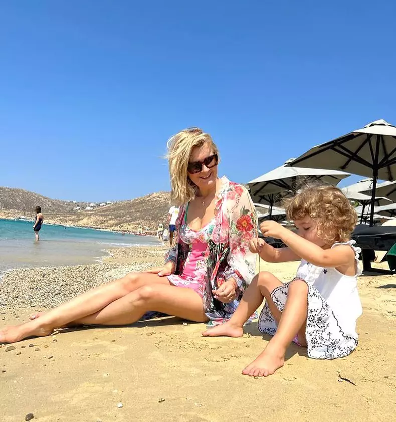 Alessandra-Stoicescu-vacanta-de-vis-in-Mykonos-5