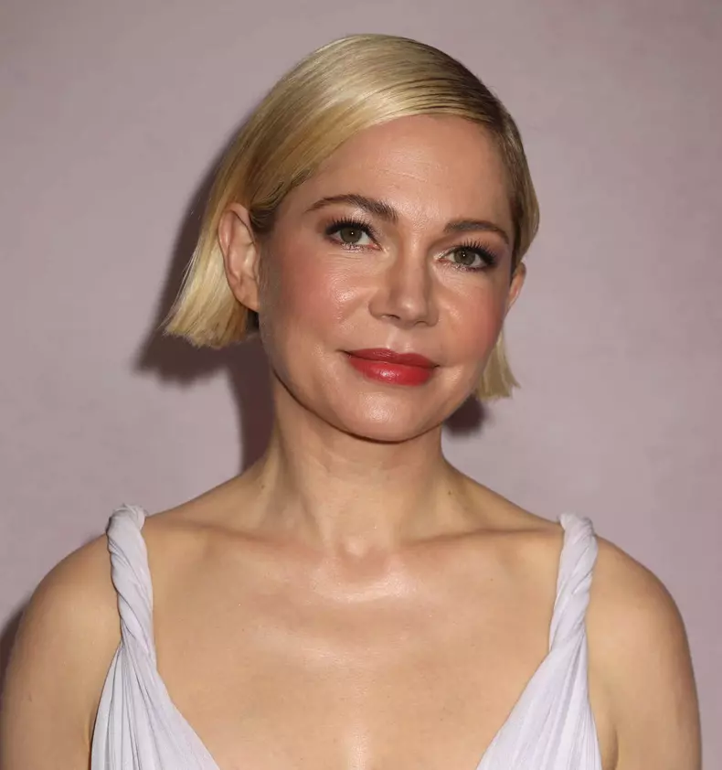 Michelle-Williams-mama-pentru-a-patra-oara