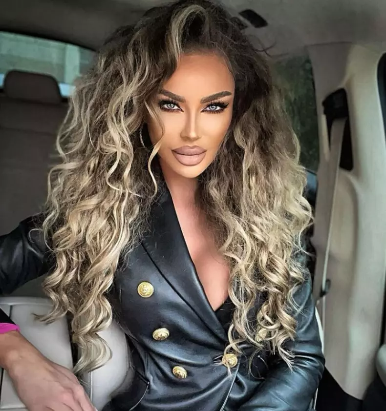 bianca-dragusanu-a-explodat-dupa-ce-a-fost-acuzata-ca-poarta-fake-uri-am-cheltuit-peste-40-000-de-euro-in-ultima-luna-doar-pe-haine-ma-iubesc-mult-de-tot_24554700