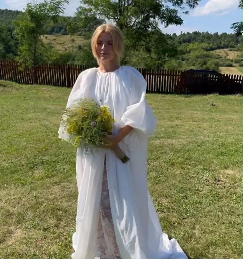 Victoria Raileanu și Adrian Ștefănescu s-au căsătorit15