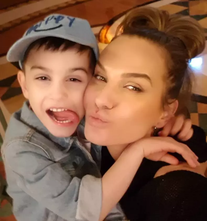 Anna Lesko, într-o ipostază deocheată4