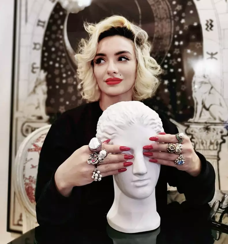 ana-morodan-emisiune