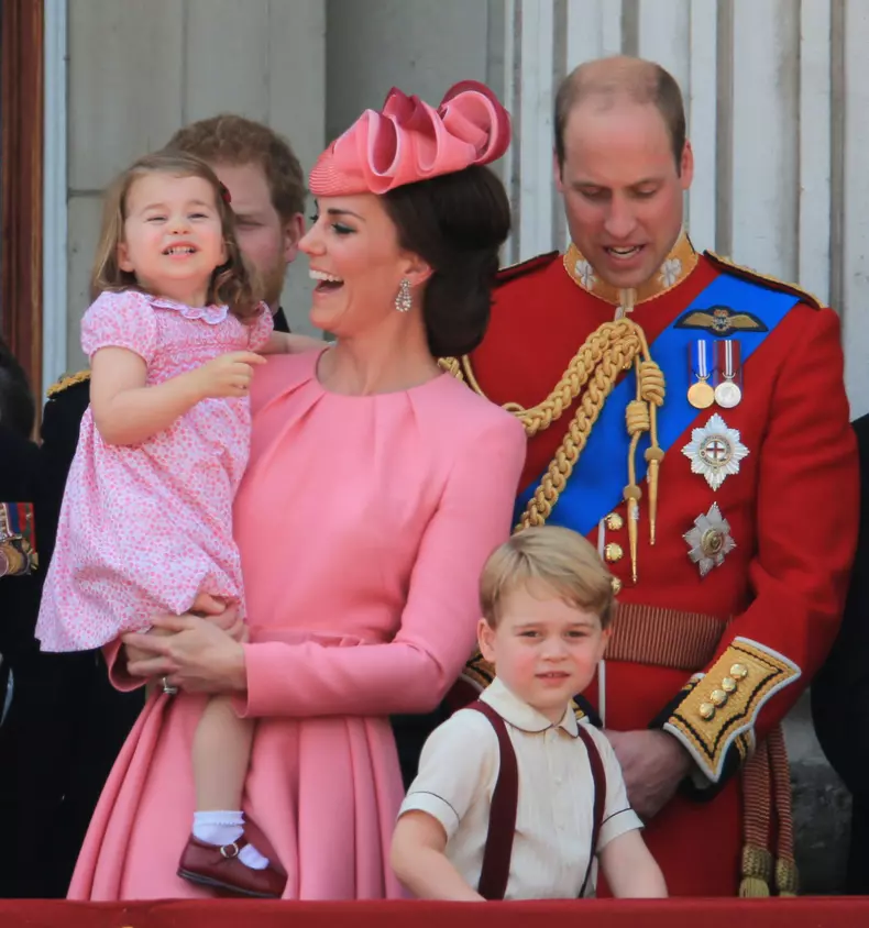 Kate Middleton însărcinată pentru a treia oară