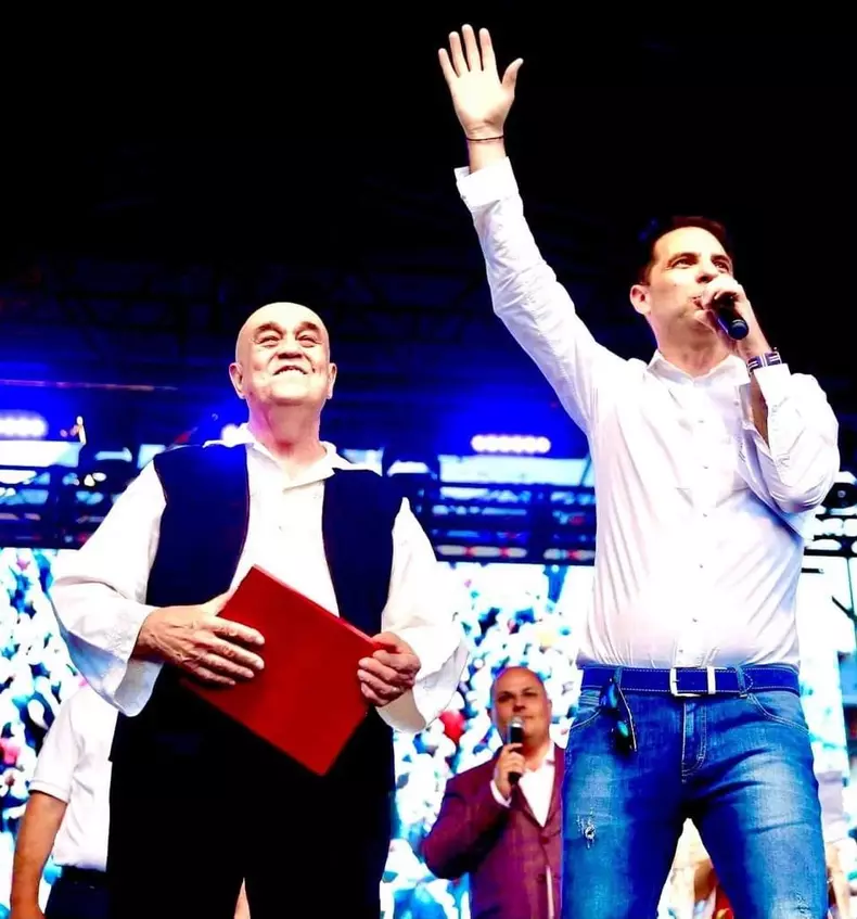 Dan Negru Benone Sinulescu