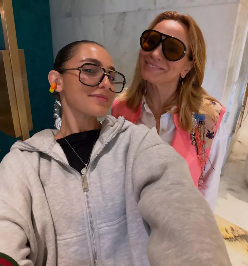 Alexia Eram și Andreea Esca