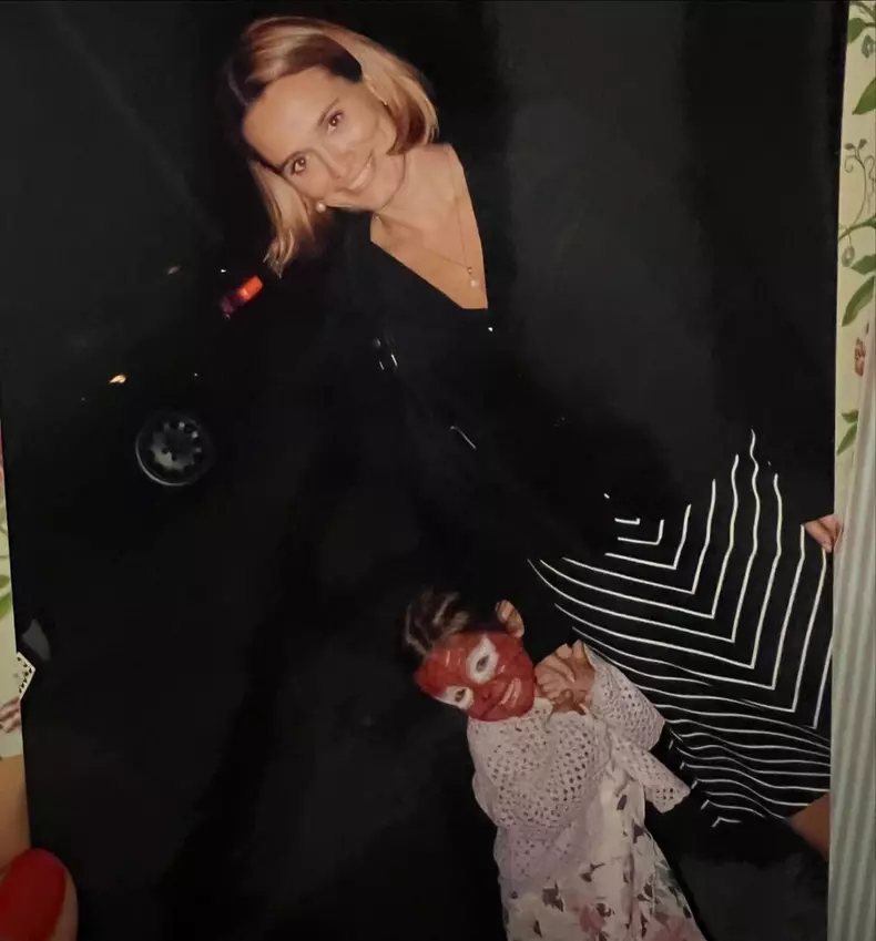 10. Andreea Esca și Alexia Eram