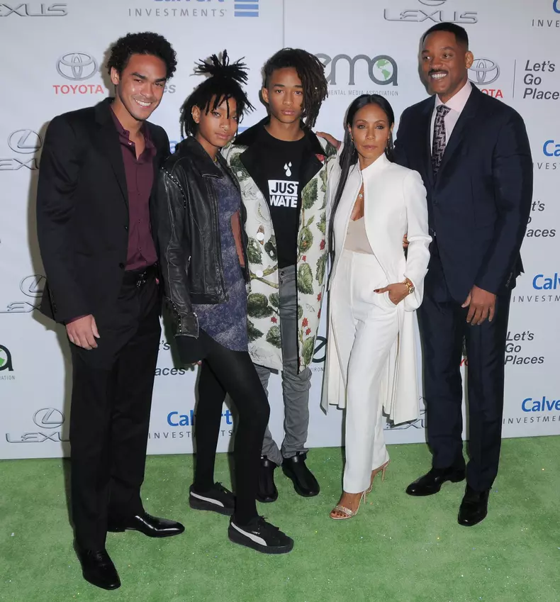 Will Smith alături de familia lui: Jada-Pinkett Smith, Willow, Jaden și Trey.