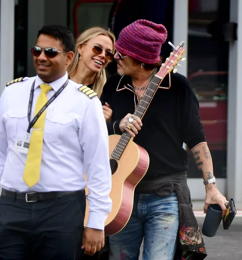 *PREMIUM-EXCLUSIVE* MUST CALL FOR PRICING BEFORE USAGE - First Pictures of a possible couple alert as the American Actor and Musician Johnny Depp is seen out in London with the Russian beautician named Yulia.
*PICTURES TAKEN ON 11/07/2024*