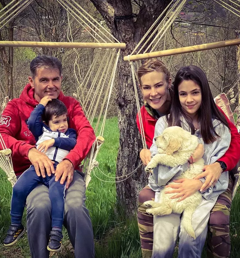 Roxana Ciuhulescu soț copii