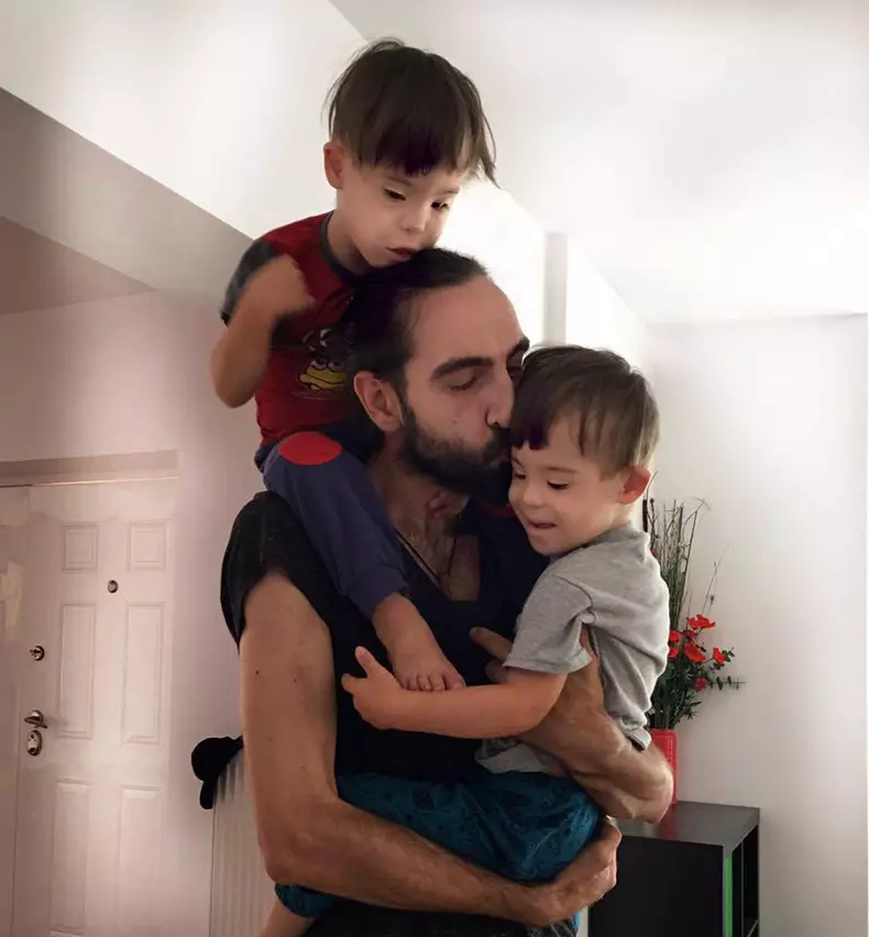 gabriel balan si cei doi copii