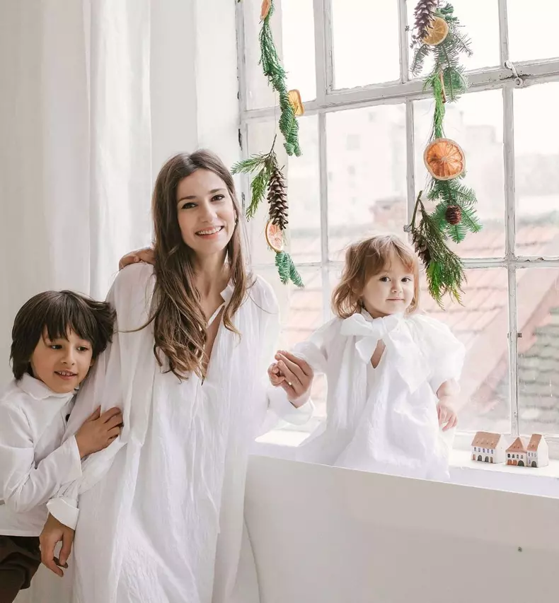 Dana-Rogoz-imagine-cu-fiica-ei-de-sute-de-mii-de-like-uri-5