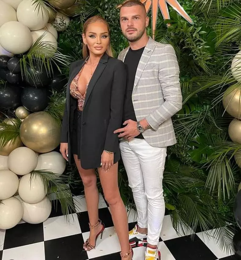 maria constantin artista