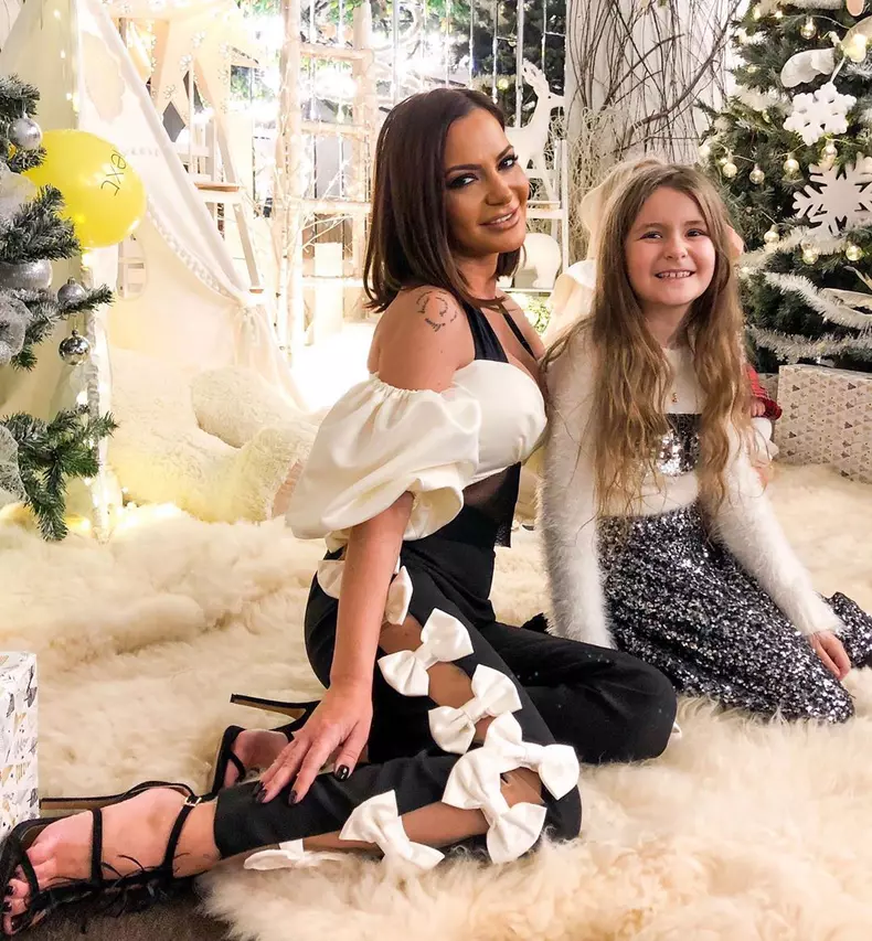 andreea-antonescu-si-fiica-ei-sienna-spak