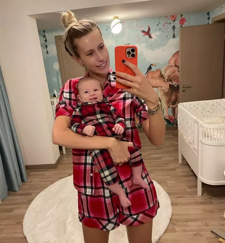 260131630_114990350851378_7845565123853563131_n-947x1024-1