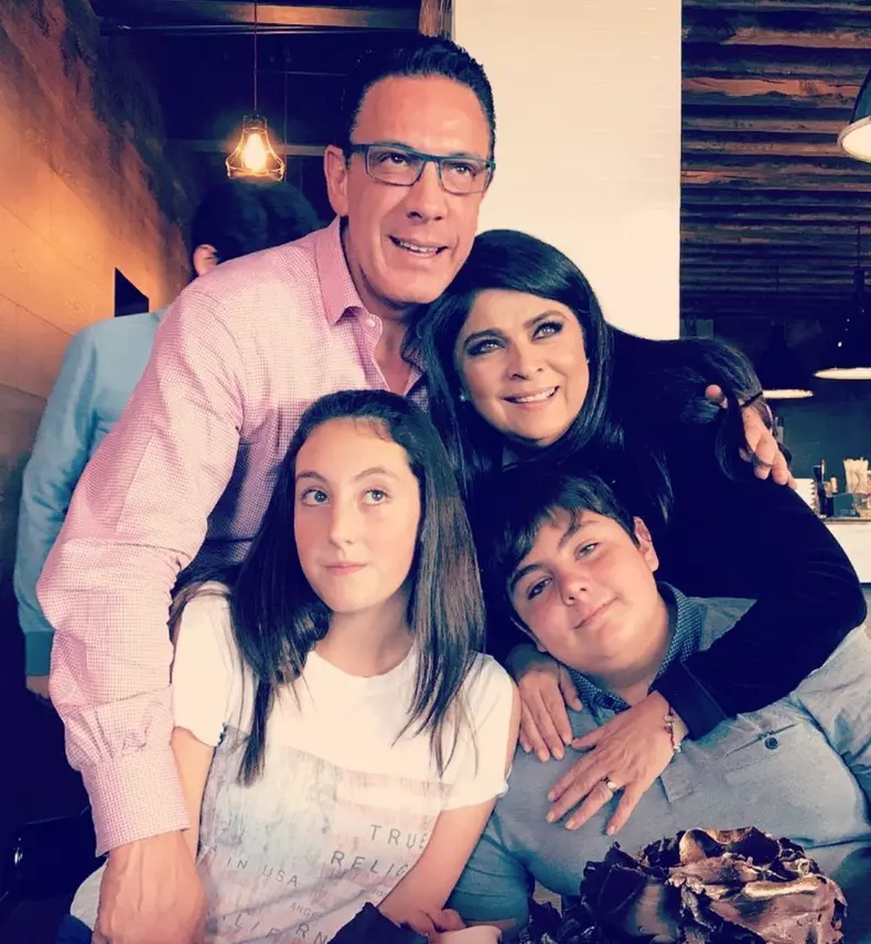 victoria ruffo