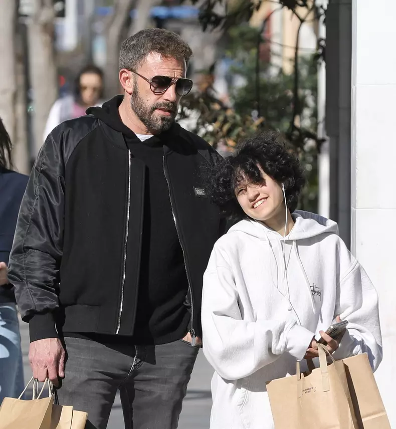 Ben Affleck Spends The Weekend Bonding With JLo's Daughter Emme