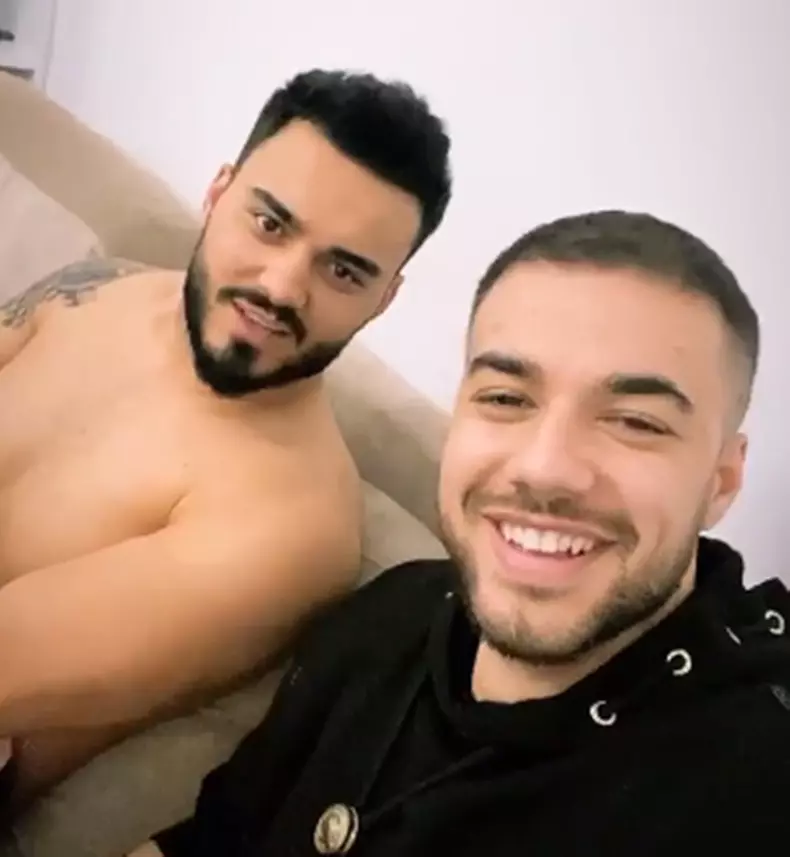 jador si culita prieteni